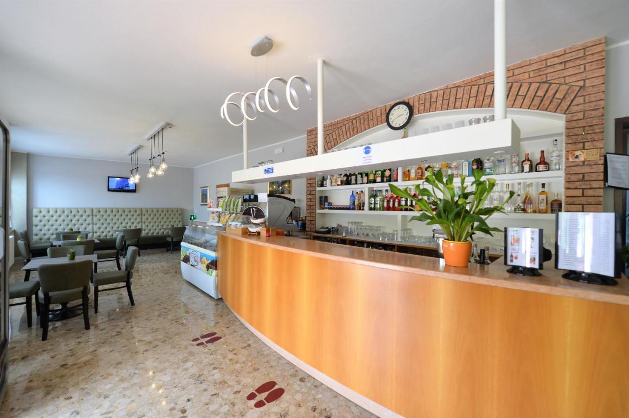 Albergo Panoramica Bardolino Eksteriør billede